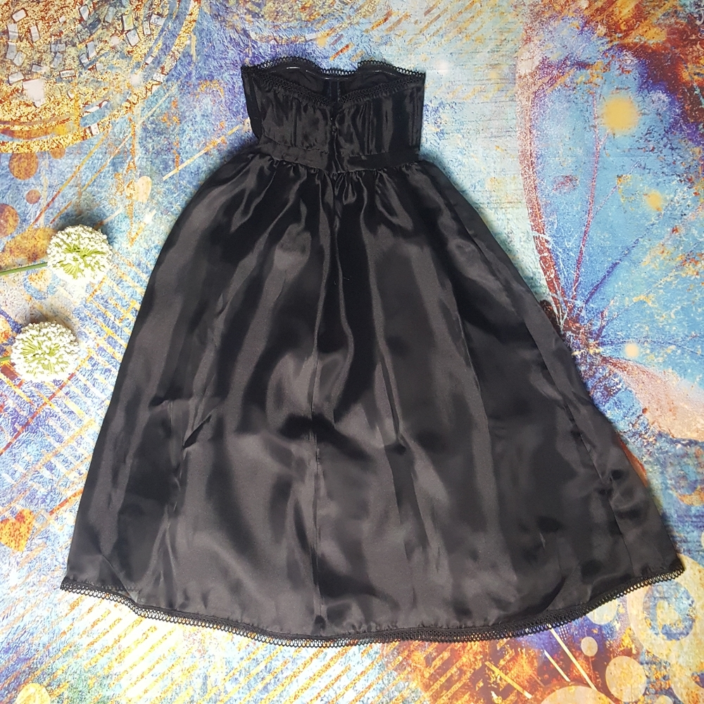 NBD "Imagine" Boned Dress - Picture 7 of 15